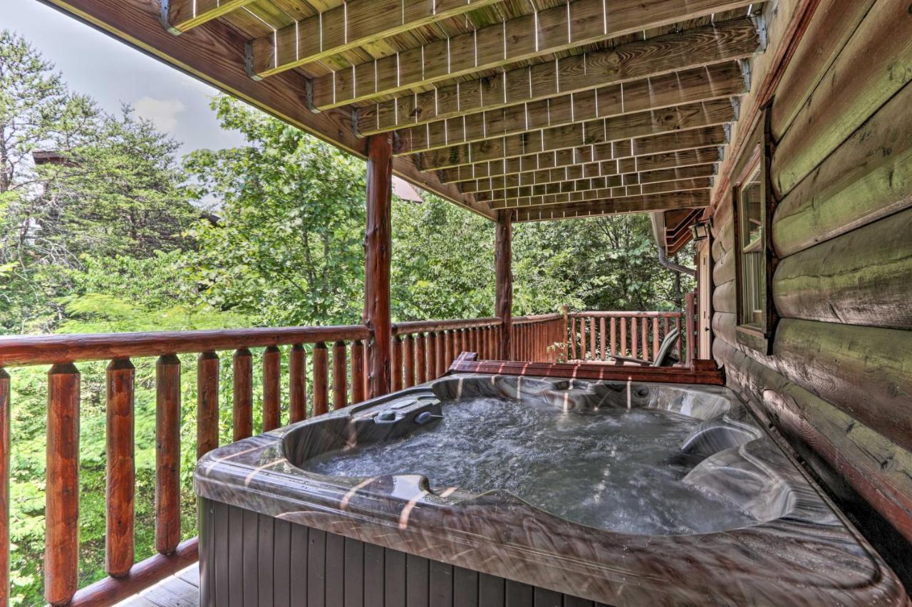 Pigeon Forge Getaway With Covered Patio And Hot Tub! Zewnętrze zdjęcie
