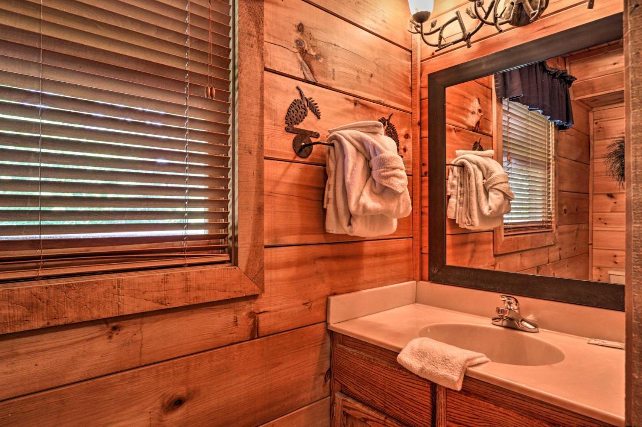 Pigeon Forge Getaway With Covered Patio And Hot Tub! Zewnętrze zdjęcie